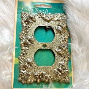 NOS Angelo Brothers Company Floral Brass Color Outlet Switch Plate Cover